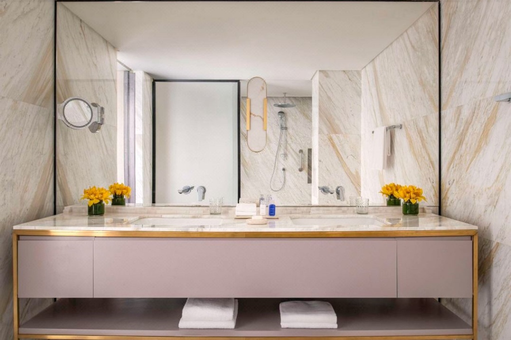 0224u12000boaxj1z068C_W_1080_808_R5_D