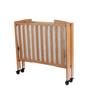 Cuna de madera de bebé plegable de lujo ajustable de lujo de lujo ajustable